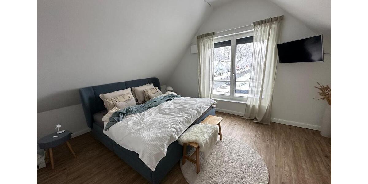 Maisonette-Whg. 138 qm in Zeven m. EBK, Loggia u. Carport 4 zimmer