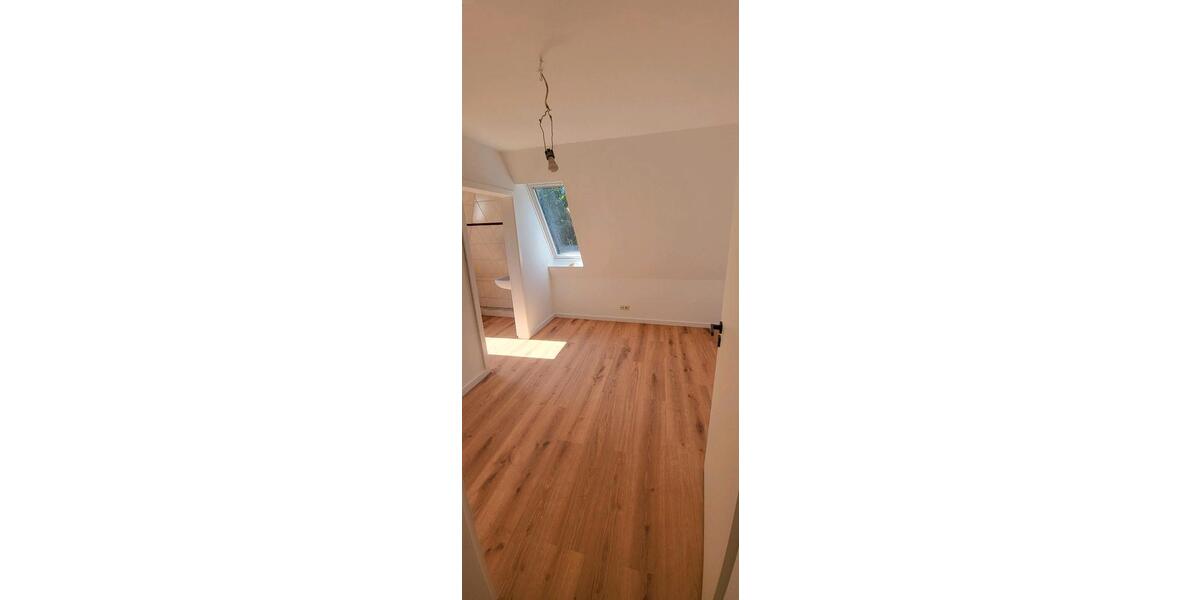 Einfamilienhaus Bispingen - 10 Zimmer, 280 m&sup2;, 2.000&euro; | Angebot:26603340