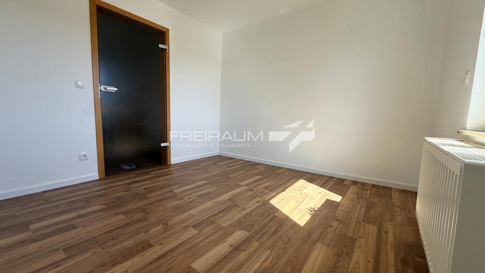 Einfamilienhaus Siegen Dillnhütten - 3 Zimmer, 74 m&sup2;, 880&euro; | Angebot:26536074