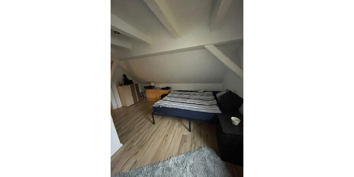 Dachgeschoßwohnung Gummersbach - 2 Zimmer, 50 m&sup2;, 620&euro; | Angebot:25641575