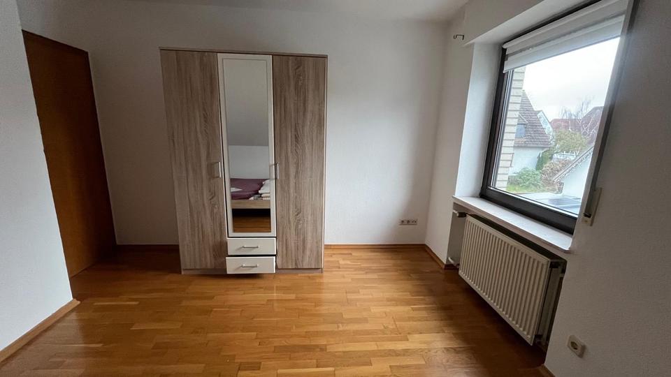Dachgeschoßwohnung Wallenhorst - 2 Zimmer, 40 m&sup2;, 700&euro; | Angebot:25930722