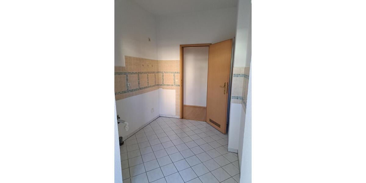 Erdgeschoßwohnung Großenhain - 2 Zimmer, 61 m&sup2;, 400&euro; | Angebot:24877908