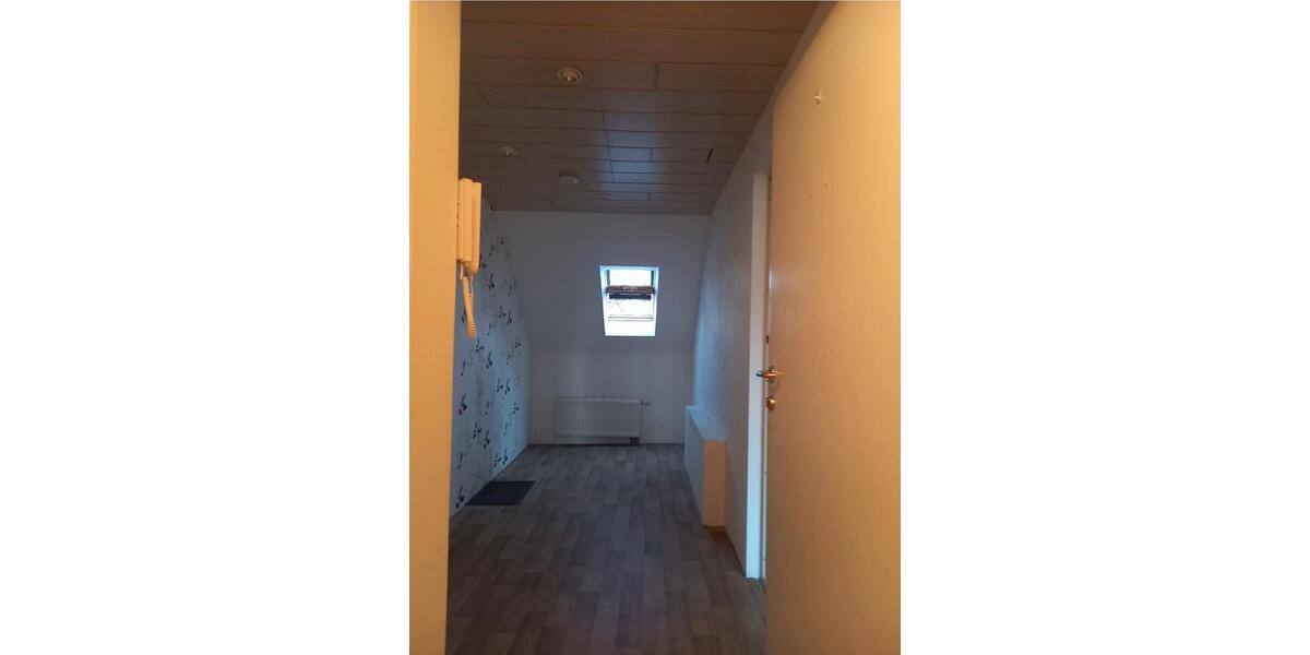 Dachgeschoßwohnung Luckenwalde - 2.5 Zimmer, 65 m&sup2;, 520&euro; | Angebot:26463392