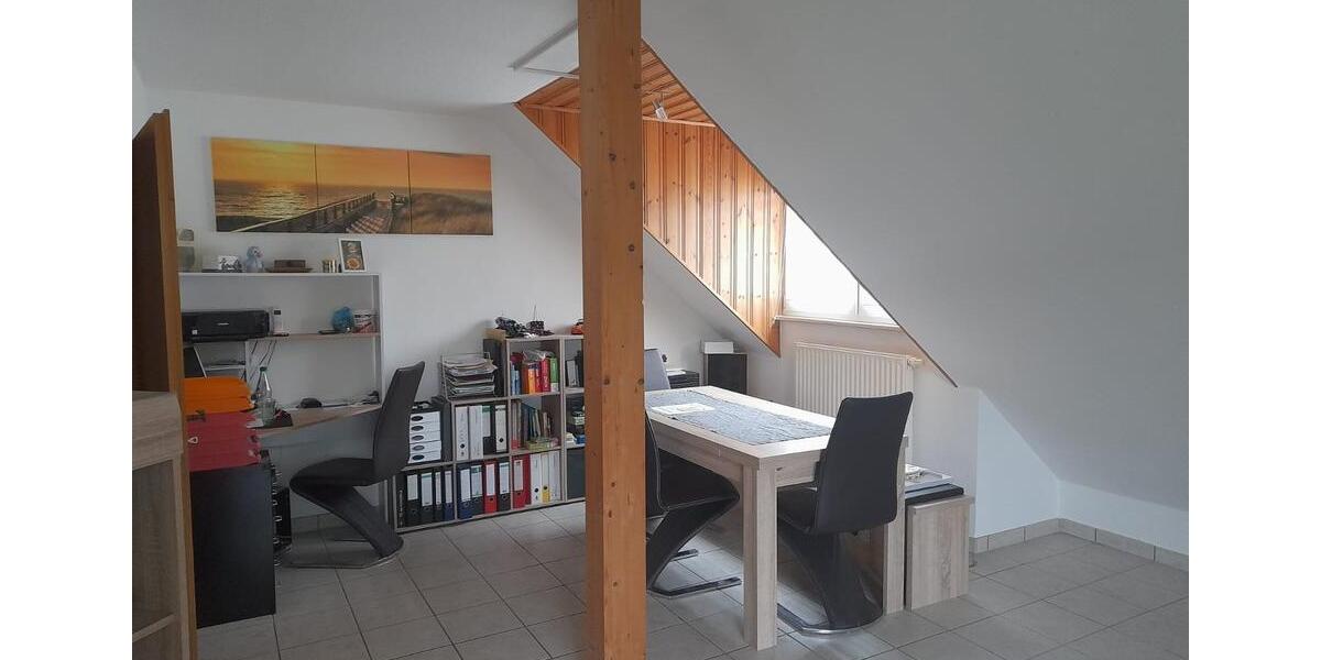 Dachgeschoßwohnung Idar-Oberstein Oberstein - 2 Zimmer, 62 m&sup2;, 520&euro; | Angebot:25931571