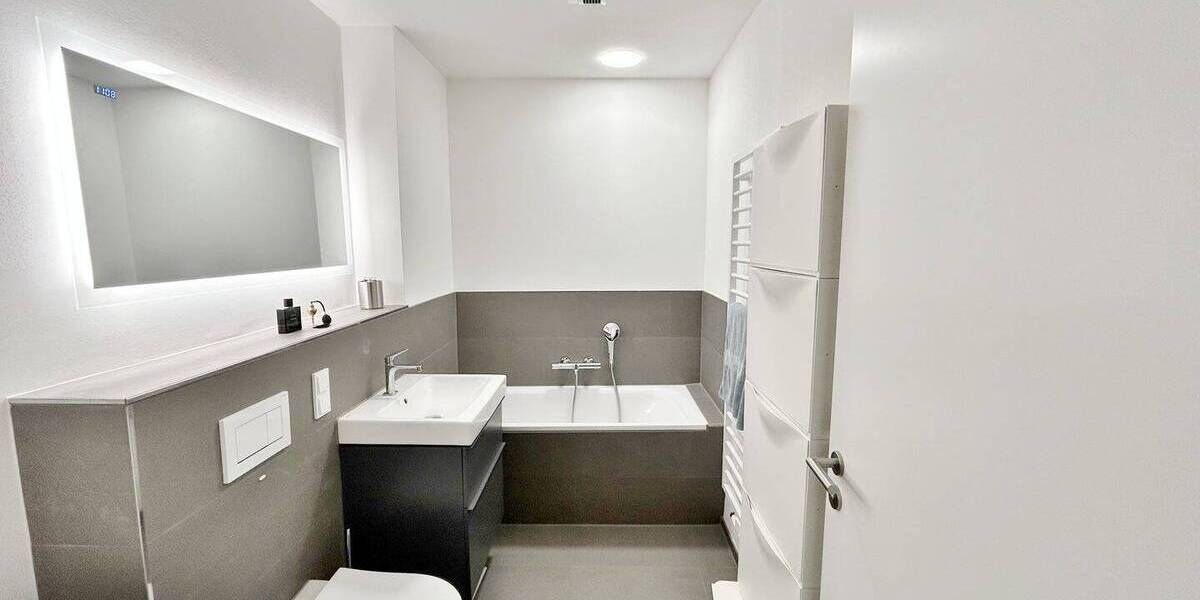 Etagenwohnung Lübeck St. Jürgen - 3 Zimmer, 86 m&sup2;, 1.625&euro; | Angebot:26674655