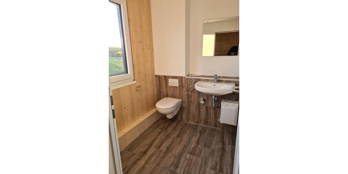 Gewerbeobjekt Uhldingen-Mühlhofen Mühlhofen - 350&euro; | Angebot:24877785