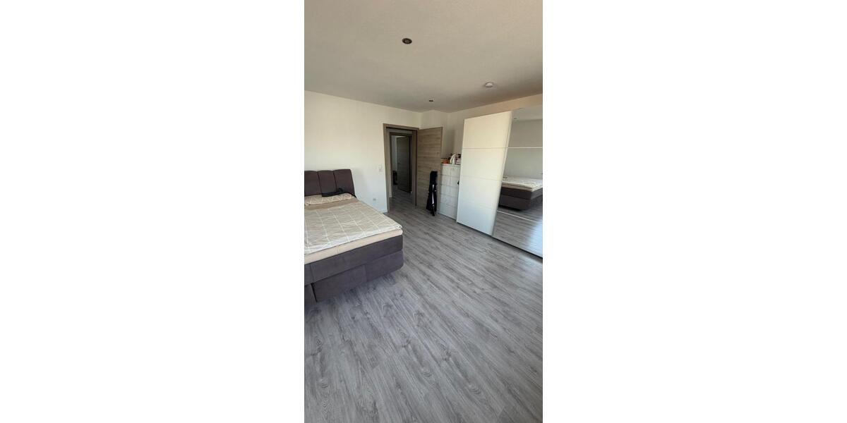 Etagenwohnung Eislingen (Fils) - 3 Zimmer, 68 m&sup2;, 900&euro; | Angebot:26481434