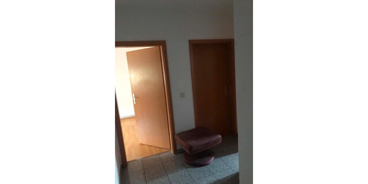 Etagenwohnung Seelze - 3 Zimmer, 85 m&sup2;, 600&euro; | Angebot:26705909