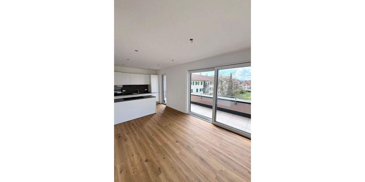 Etagenwohnung Lörrach - 3 Zimmer, 109 m&sup2;, 1.746&euro; | Angebot:26344501