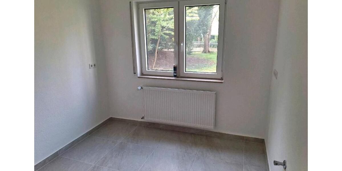 Hochparterre Weinheim - 5 Zimmer, 110 m&sup2;, 1.440&euro; | Angebot:26534632