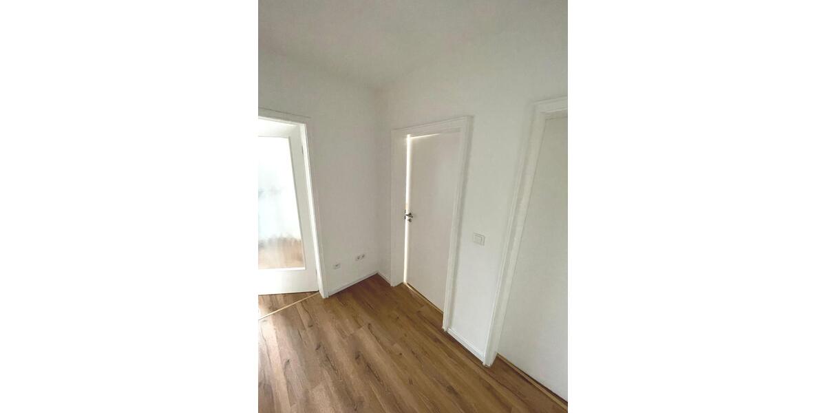 Erdgeschoßwohnung Amberg - 2 Zimmer, 52 m&sup2;, 555&euro; | Angebot:25070814