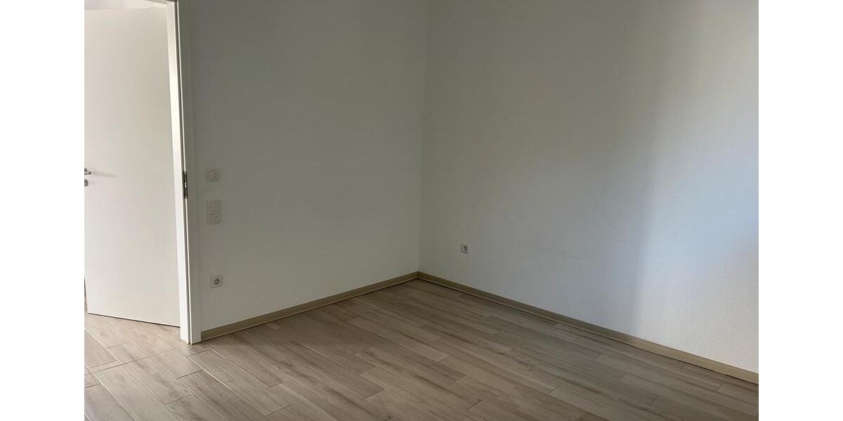Erdgeschoßwohnung Grünberg - 2.5 Zimmer, 78 m&sup2;, 950&euro; | Angebot:26610189