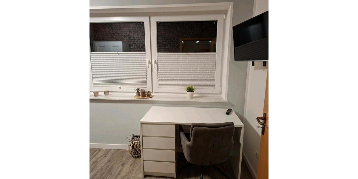 Wohnen auf Zeit Rinteln - 1 Zimmer, 86 m&sup2;, 350&euro; | Angebot:26021022