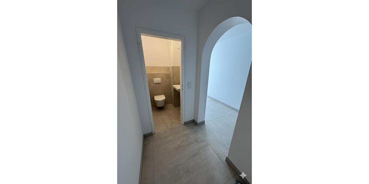 Etagenwohnung Nürnberg Gibitzenhof - 4 Zimmer, 138 m&sup2;, 2.750&euro; | Angebot:24699422