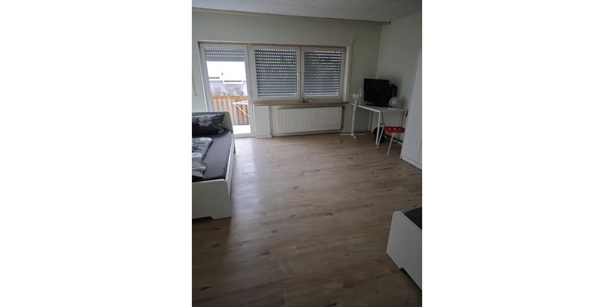 Etagenwohnung Schwabach - 4 Zimmer, 100 m&sup2;, 2.000&euro; | Angebot:24659457