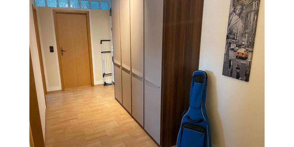 Etagenwohnung Naumburg - 3 Zimmer, 122 m&sup2;, 898&euro; | Angebot:25981874