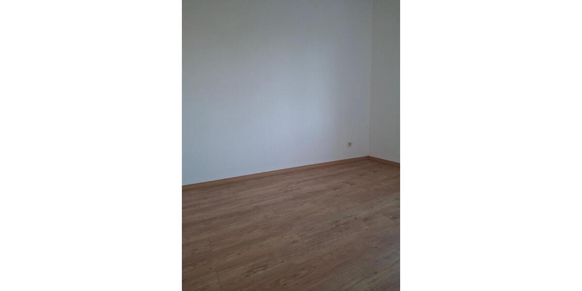 Etagenwohnung Zeitz - 3 Zimmer, 57 m&sup2;, 380&euro; | Angebot:25378244