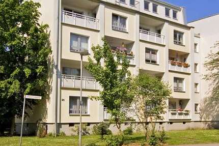 Wohnung zum Mieten in Gelsenkirchen 549 € 73.36 m² 4 zimmer