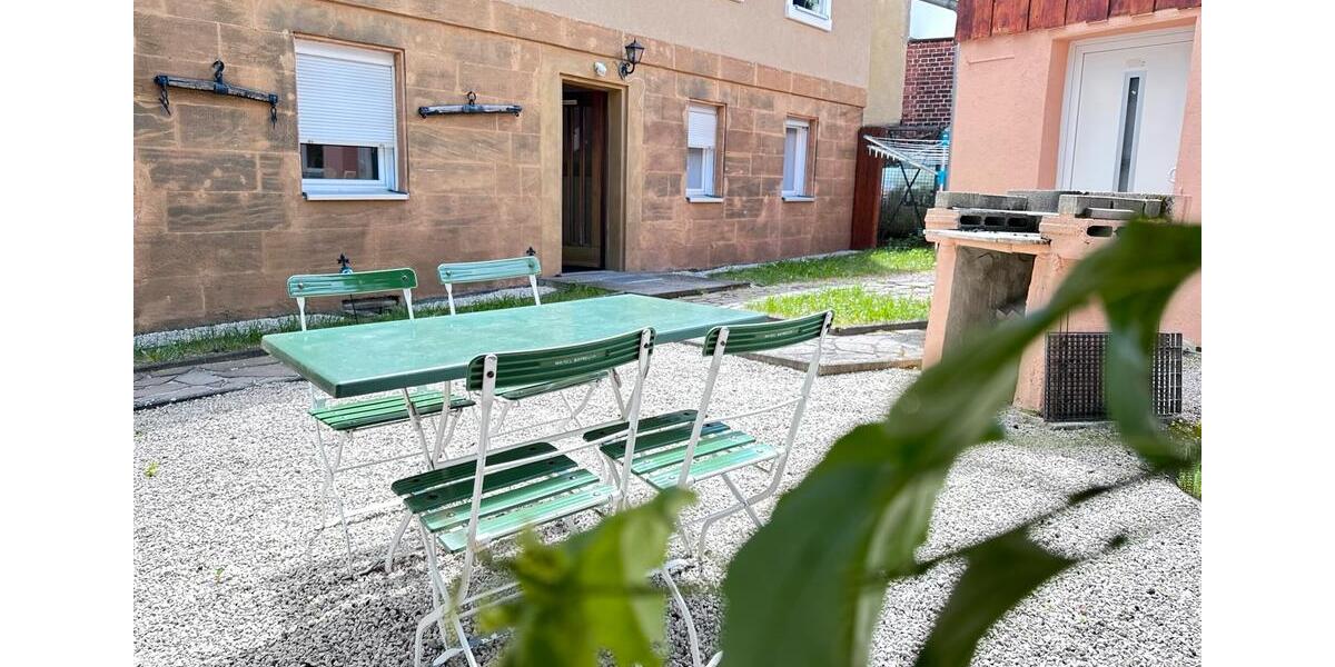 Dachgeschoßwohnung Bayreuth Bernecker Straße / Insel / Riedelsberg - 2 Zimmer, 40 m&sup2;, 550&euro; | Angebot:26398494