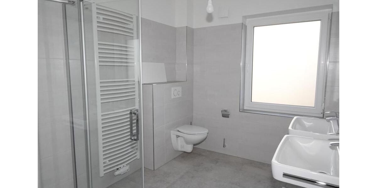 Erdgeschoßwohnung Wiesmoor - 3 Zimmer, 99 m&sup2;, 1.095&euro; | Angebot:24862195