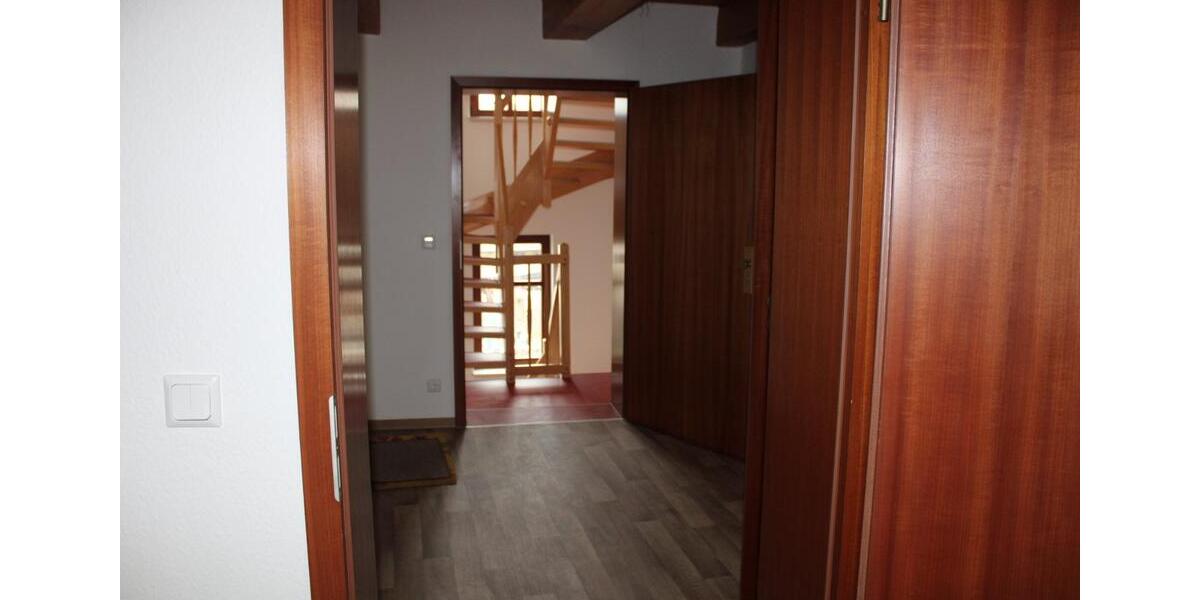 Etagenwohnung Torgau - 2 Zimmer, 71 m&sup2;, 490&euro; | Angebot:10633542
