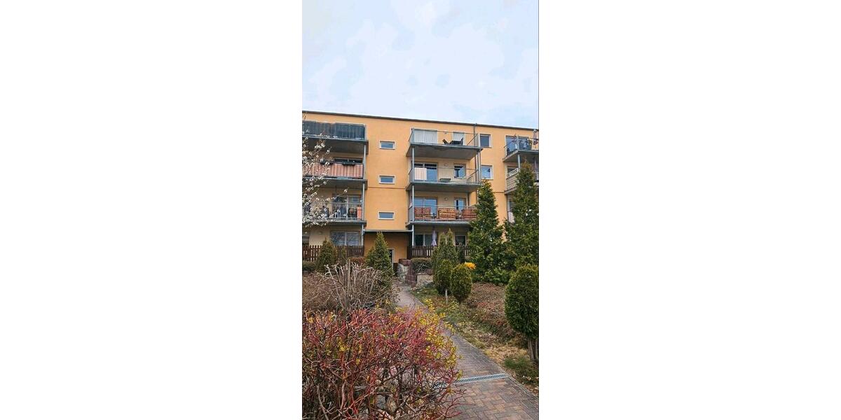 Etagenwohnung Cottbus - 2 Zimmer, 70 m&sup2;, 650&euro; | Angebot:26096113
