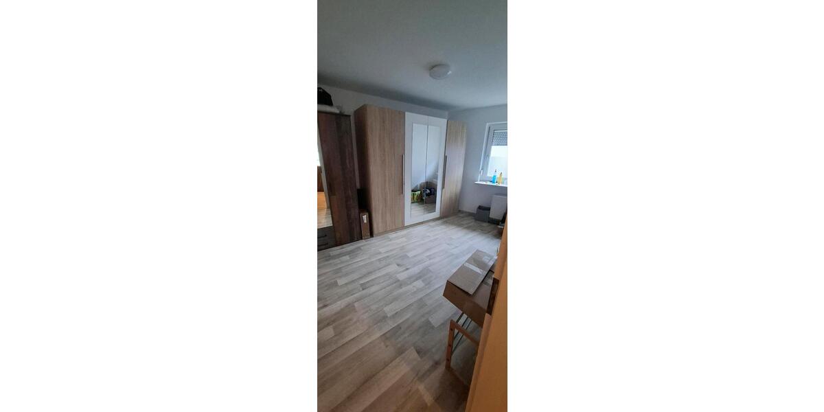 Etagenwohnung Simmertal - 5 Zimmer, 120 m&sup2;, 950&euro; | Angebot:26030650