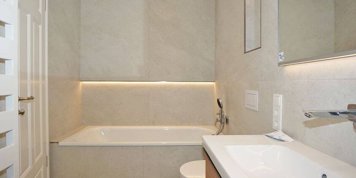Etagenwohnung Dresden Striesen-Ost - 4 Zimmer, 103 m&sup2;, 1.995&euro; | Angebot:26684462