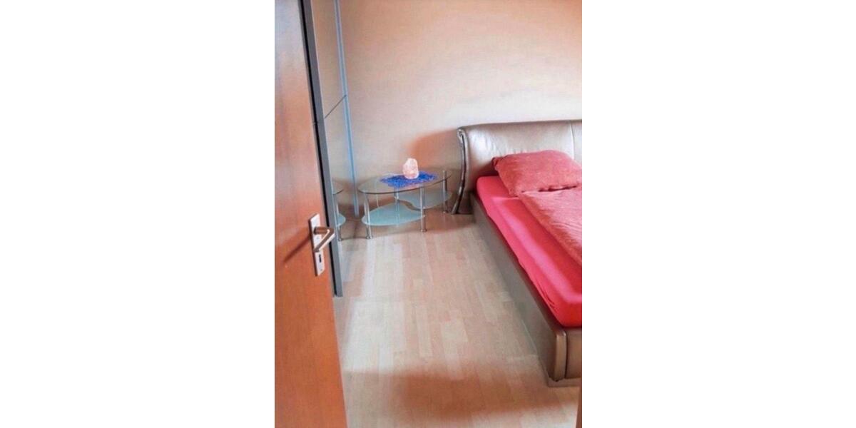 Wohnen auf Zeit Nürnberg Langwasser - 1 Zimmer, 14 m&sup2;, 150&euro; | Angebot:26302101