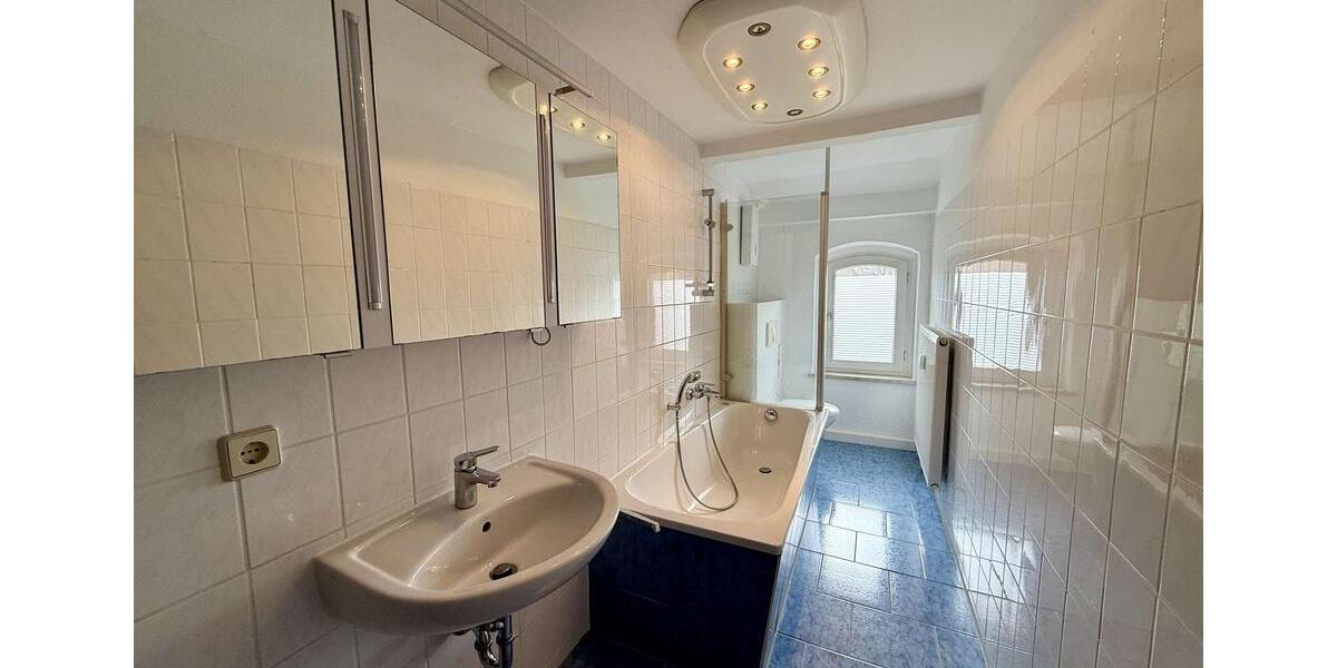 Etagenwohnung Döbeln - 4 Zimmer, 121 m&sup2;, 800&euro; | Angebot:26183314