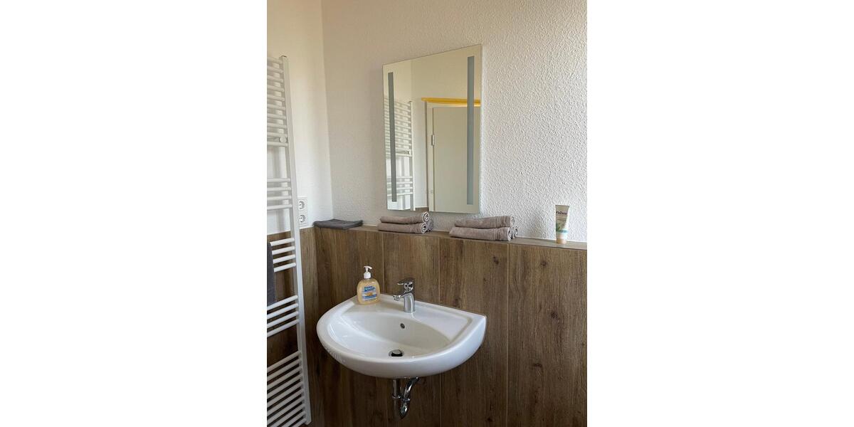 Wohnen auf Zeit Gütersloh Kattenstroth - 1 Zimmer, 10 m&sup2;, 410&euro; | Angebot:24277292