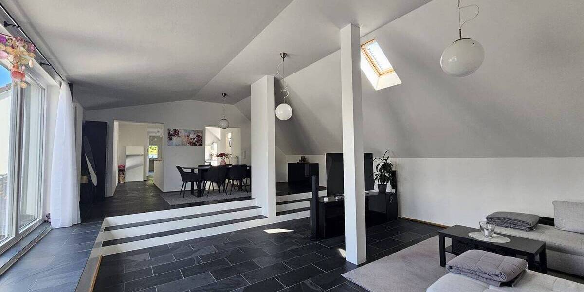 Etagenwohnung Bitburg - 5 Zimmer, 177 m&sup2;, 1.220&euro; | Angebot:22103290