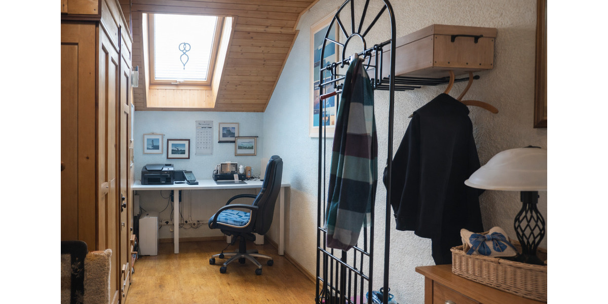 Dachgeschoßwohnung Dieblich - 4 Zimmer, 120 m&sup2;, 975&euro; | Angebot:24652790