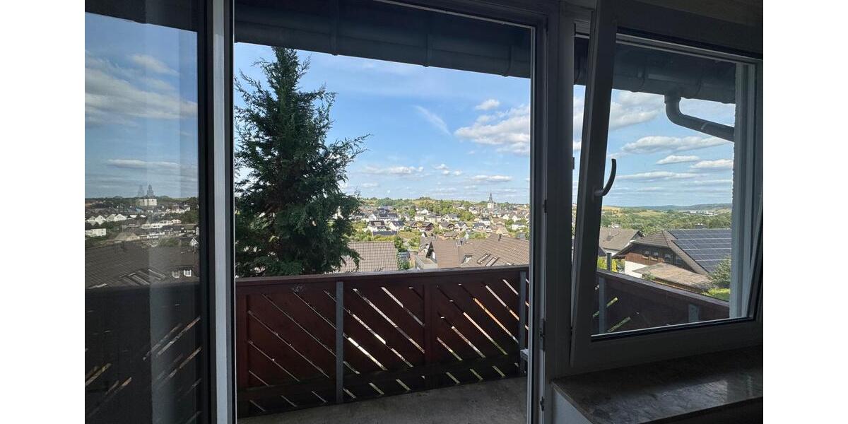 Erdgeschoßwohnung Hallenberg - 4 Zimmer, 84 m&sup2;, 730&euro; | Angebot:24687515