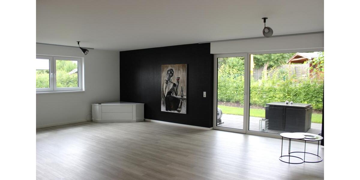 Etagenwohnung Schmallenberg - 3 Zimmer, 127 m&sup2;, 1.190&euro; | Angebot:24549292