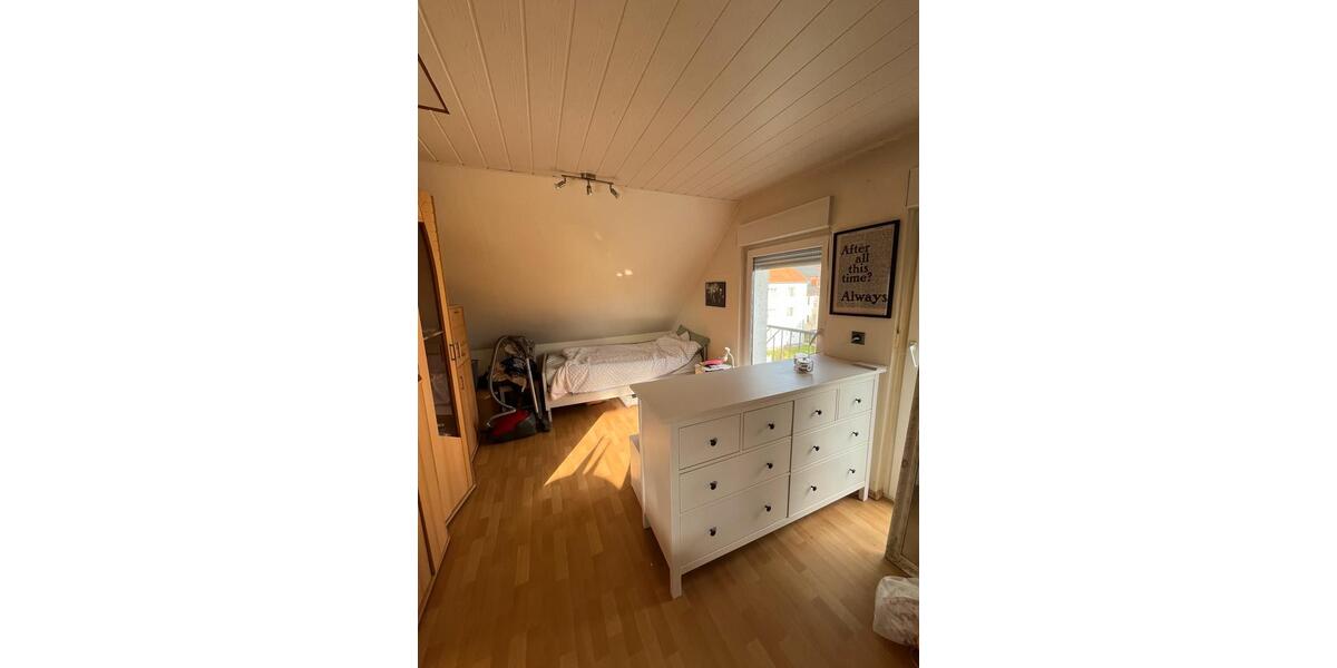 Dachgeschoßwohnung Bielefeld Mitte - 1 Zimmer, 30 m&sup2;, 430&euro; | Angebot:26312946