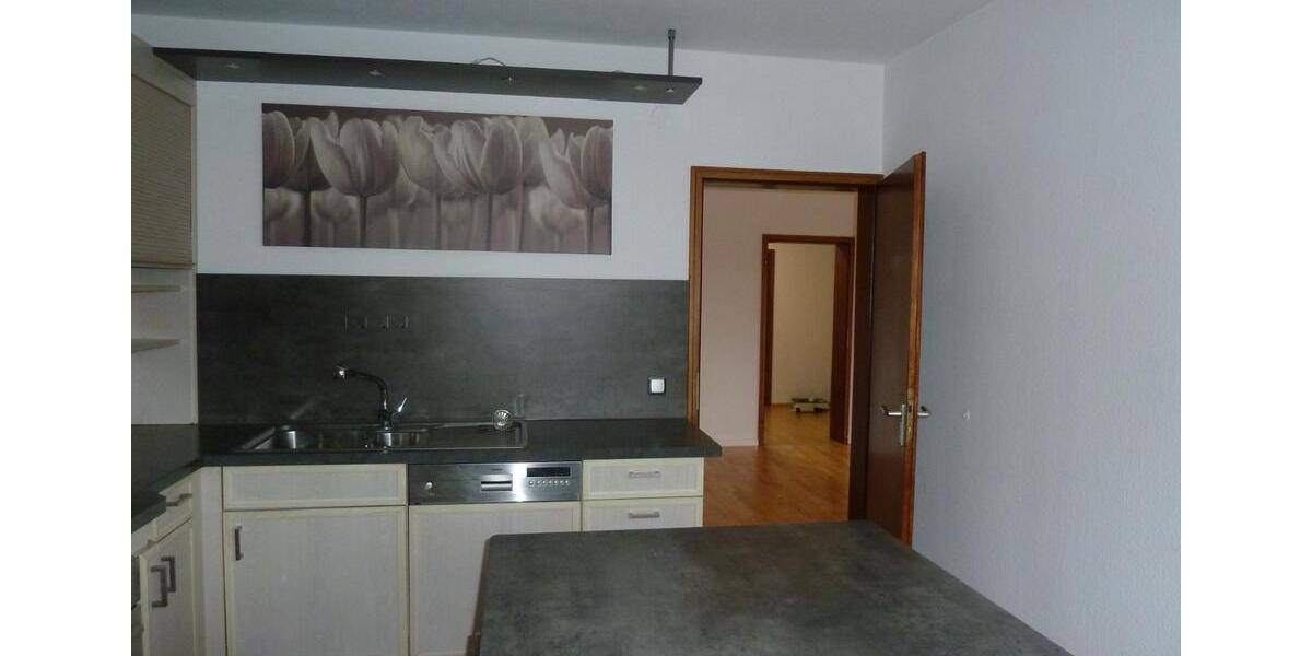 Etagenwohnung Volkach - 3 Zimmer, 105 m&sup2;, 1.000&euro; | Angebot:25282309