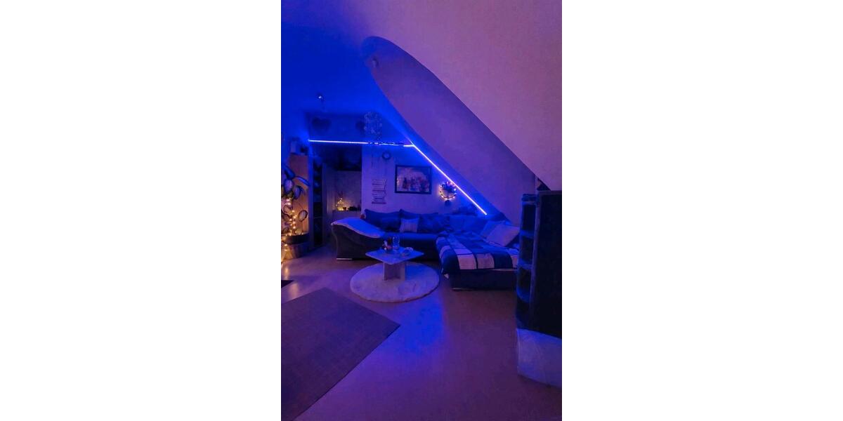 Dachgeschoßwohnung Krefeld Hüls - 2 Zimmer, 58 m&sup2;, 613&euro; | Angebot:26036366