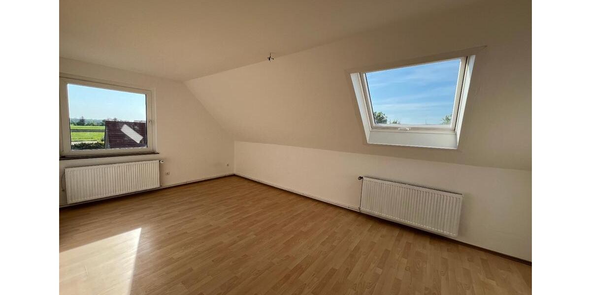 Dachgeschoßwohnung Uetze - 2 Zimmer, 50 m&sup2;, 475&euro; | Angebot:26624878