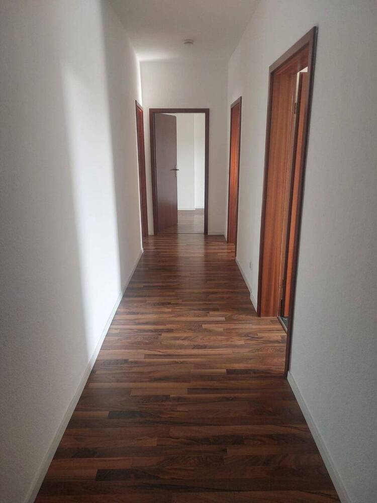 Schöne preiswerte 3-R-Wohnung in MD- Sudenburg im 2.OG mit BLK. ca.74,09m² zu vermieten.