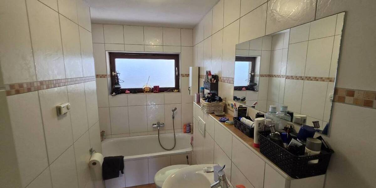 Etagenwohnung Trier Kernscheid - 3 Zimmer, 83 m&sup2;, 900&euro; | Angebot:26740714