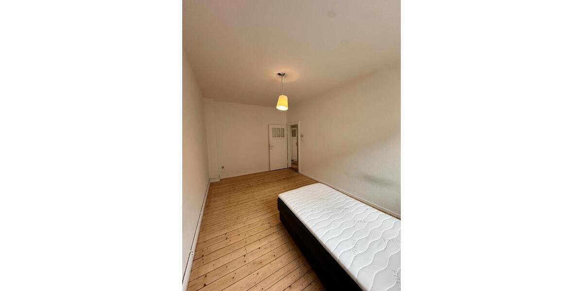 Etagenwohnung Hannover Vahrenwald-List - 1 Zimmer, 19 m&sup2;, 490&euro; | Angebot:26019400