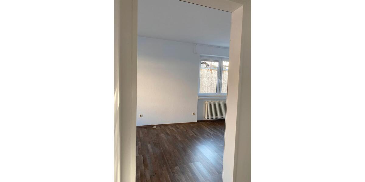 Einfamilienhaus Paderborn Elsen - 6 Zimmer, 250 m&sup2;, 2.000&euro; | Angebot:24515527