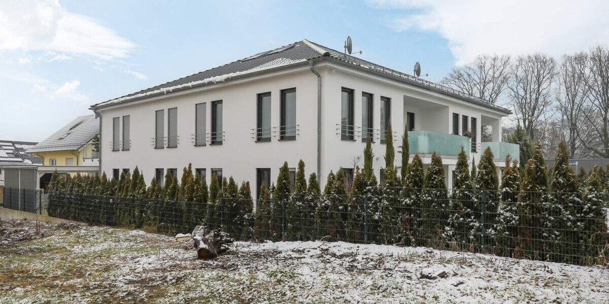 Etagenwohnung Pforzheim Sonnenhof - 3 Zimmer, 80 m&sup2;, 1.045&euro; | Angebot:24874008