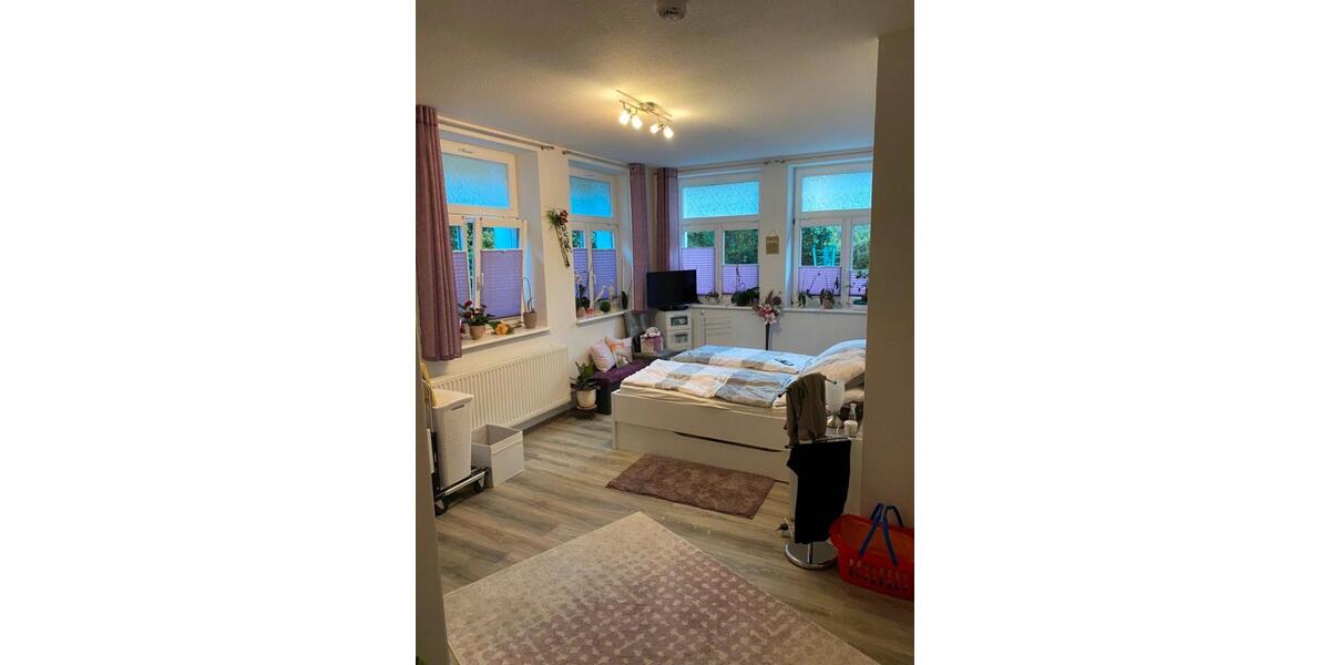 Erdgeschoßwohnung Suhl - 3 Zimmer, 83 m&sup2;, 588&euro; | Angebot:23797113