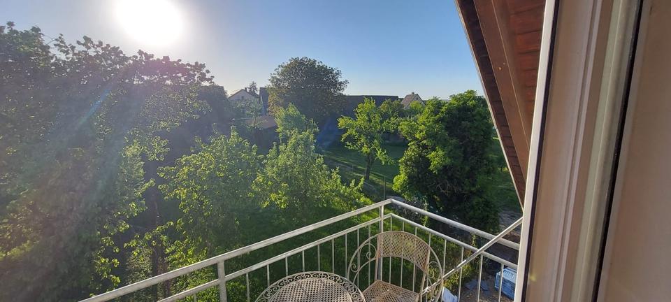 Dachgeschoßwohnung Schallstadt - 2 Zimmer, 52 m&sup2;, 1.350&euro; | Angebot:26374169
