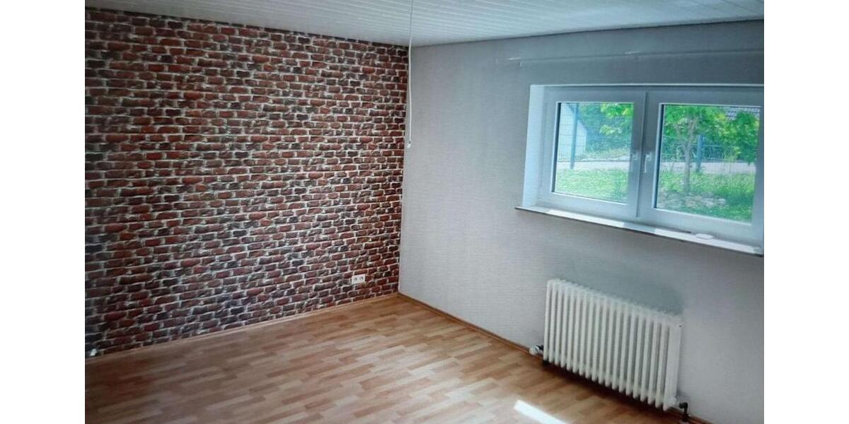 Erdgeschoßwohnung Waldems - 5 Zimmer, 155 m&sup2;, 1.180&euro; | Angebot:25525860