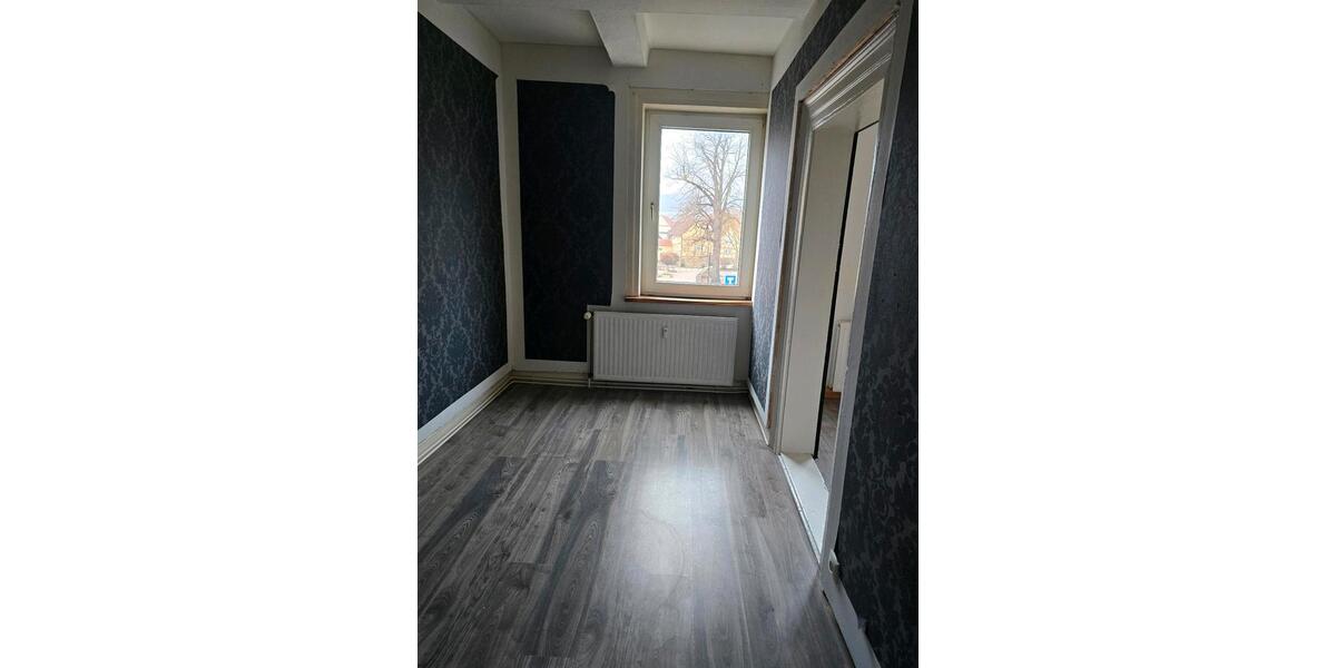 Etagenwohnung Aerzen - 3 Zimmer, 100 m&sup2;, 925&euro; | Angebot:24640427