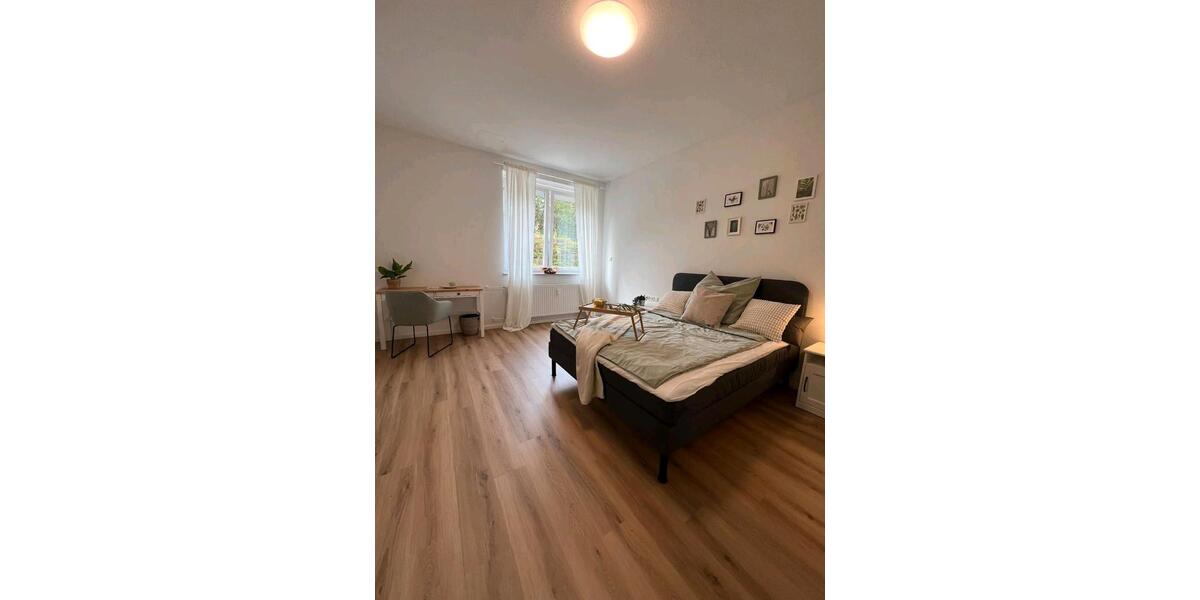 Etagenwohnung Bad Pyrmont - 2 Zimmer, 65 m&sup2;, 800&euro; | Angebot:24482308