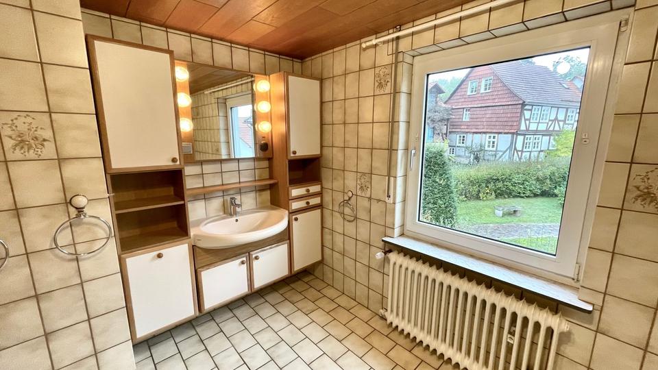 Charmante Doppelhaushälfte mit 4 Zimmern, Küche und kleinem Garten! 4 zimmer